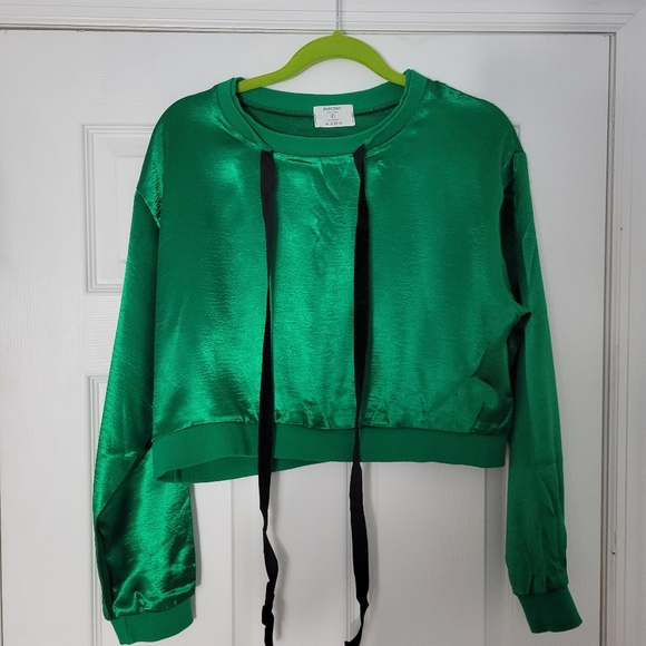 GORGEOUS Green crop top size M - Picture 5 of 7